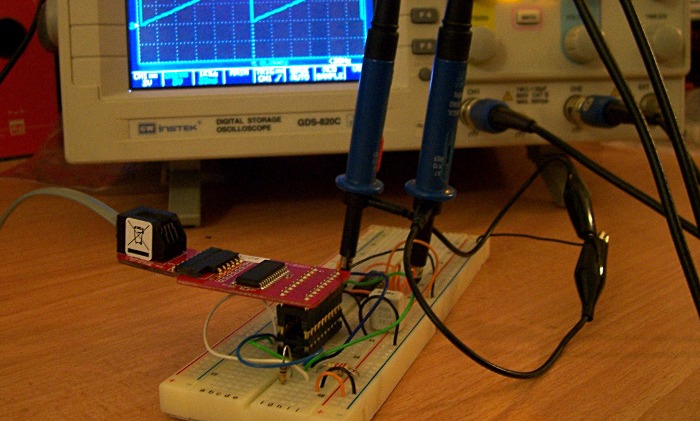 Il circuito è stato realizzato su breadboard