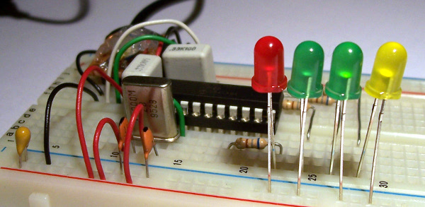 Un mini-periferica USB realizzata su bradboard